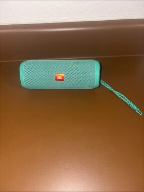 JBL Portable Bluetooth Speaker - Aqua Green